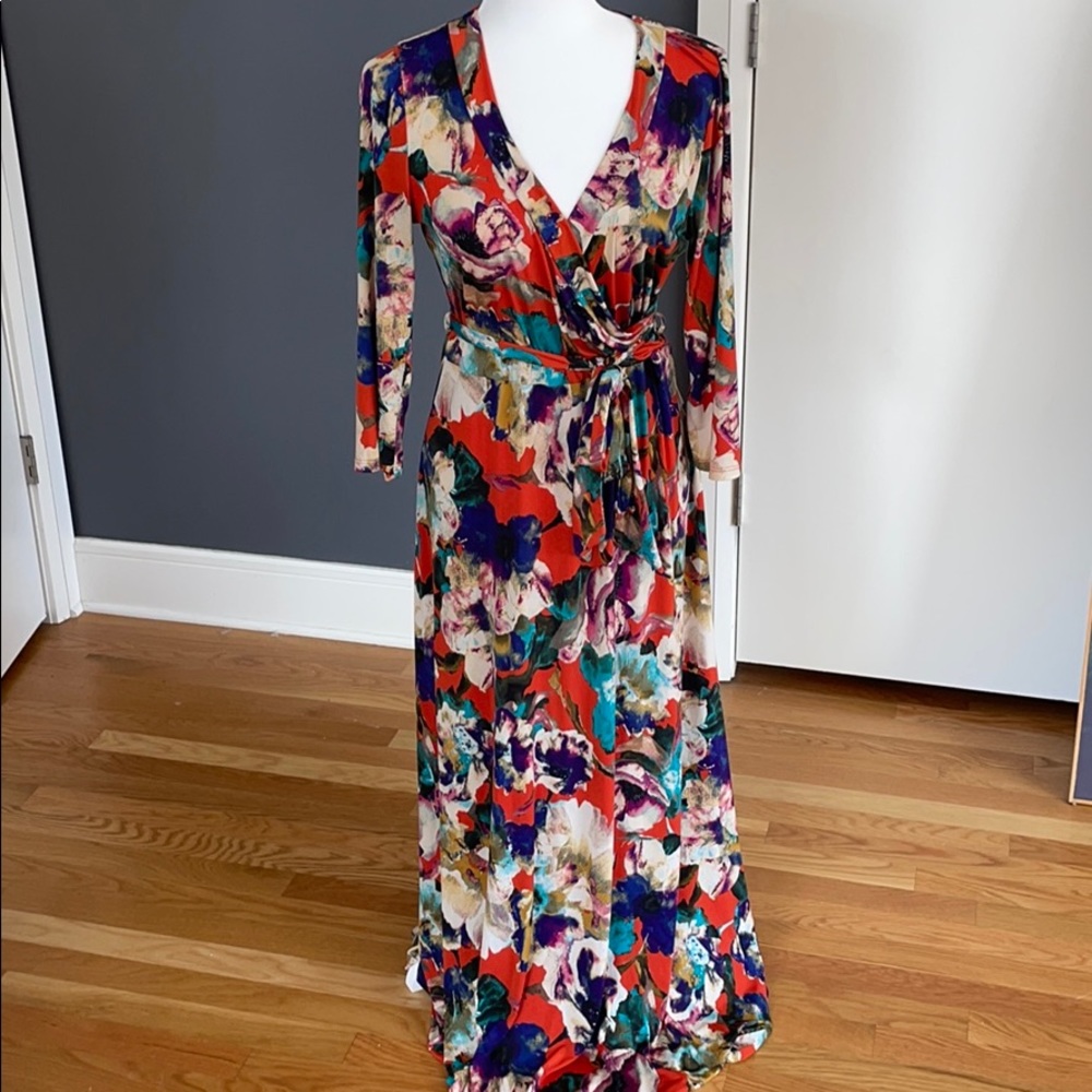 Boutique Maxi dress with deep v neck